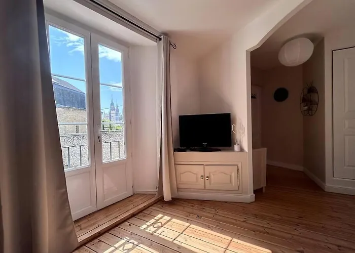 Appartement Le Cocon Bayeusain X Parking By Melrose Bayeux